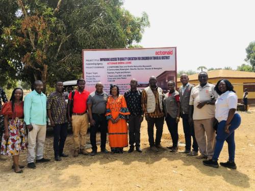 Deputy Minister 1 MBSSE, Executive Director ActionAid Sierra Leone, Staff of ActionAid, Representative from the Teaching Service Commission and the Tonkolili District Council unveil the signboard of the Access to Quality Education for Children in Tonkolili District